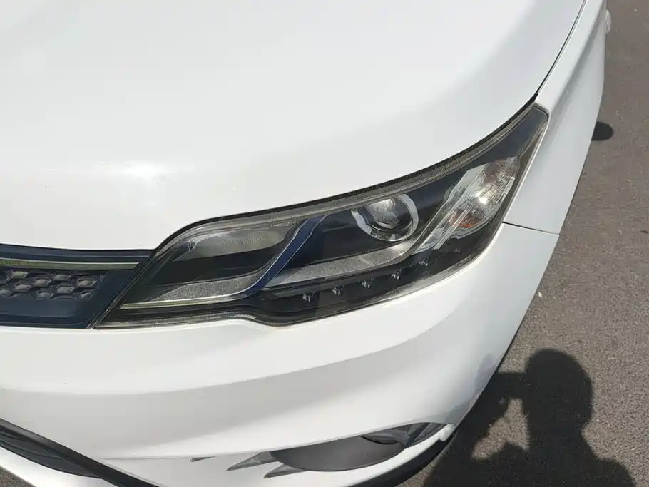 Soueast DX3 2017 2018 1.5T CVT Premium