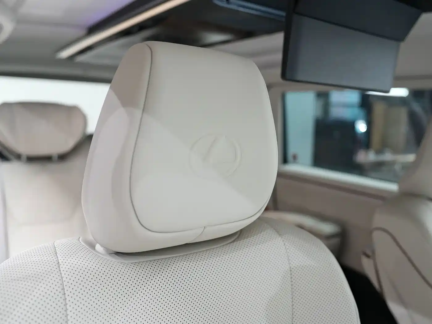 Lexus LM 2025 2025 Model 500h Six-Seater Prestige Edition