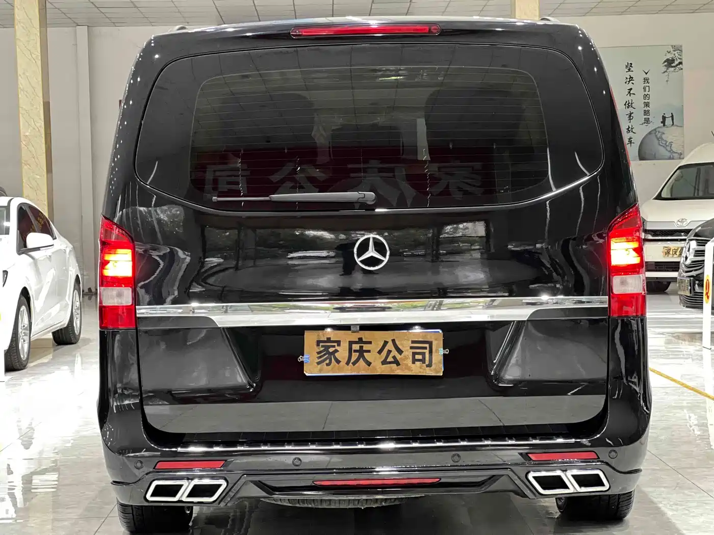 Mercedes-Benz Vito 2020 2.0T Elite Edition (7-seater) фото 4
