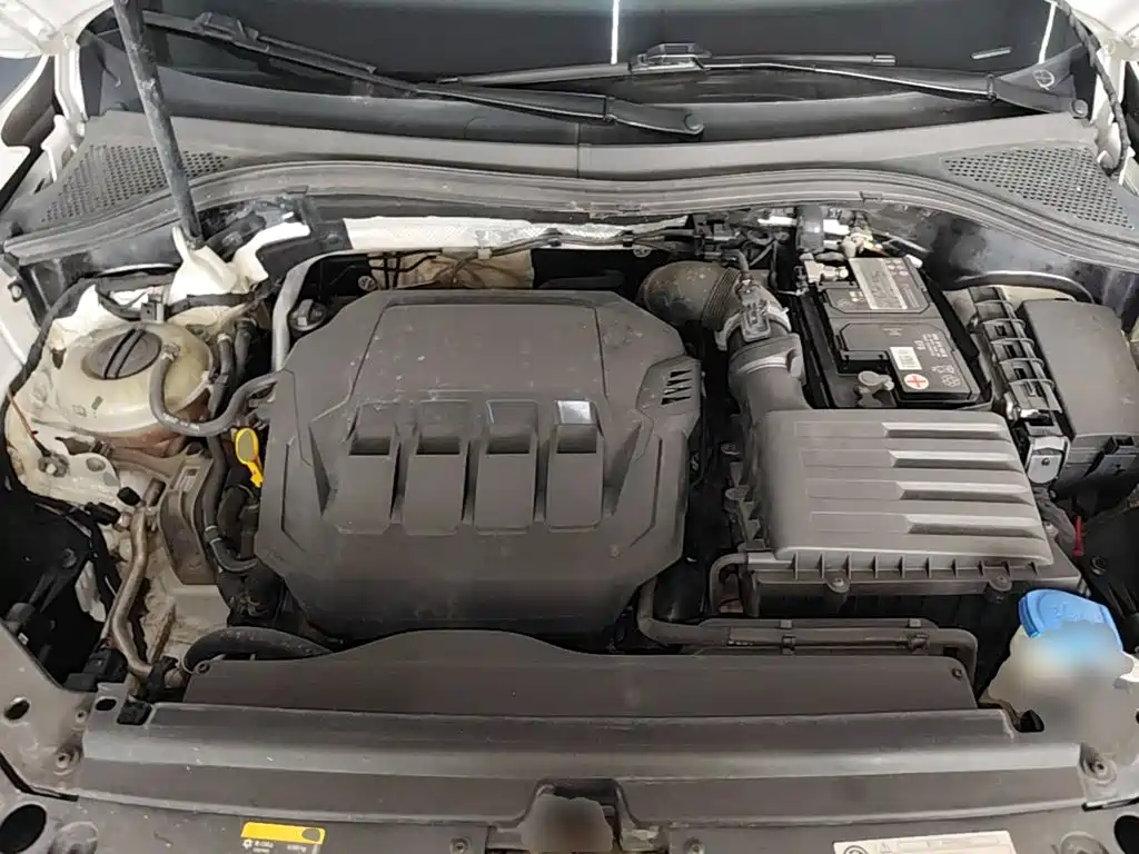 Photo 20 - Volkswagen Tiguan L