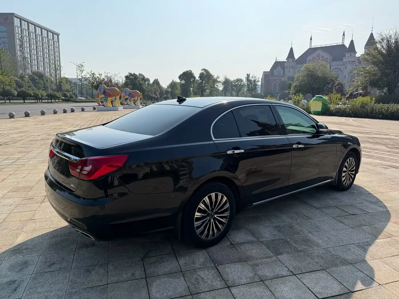 Hongqi H7 2018 2018 2.0T Elite Edition