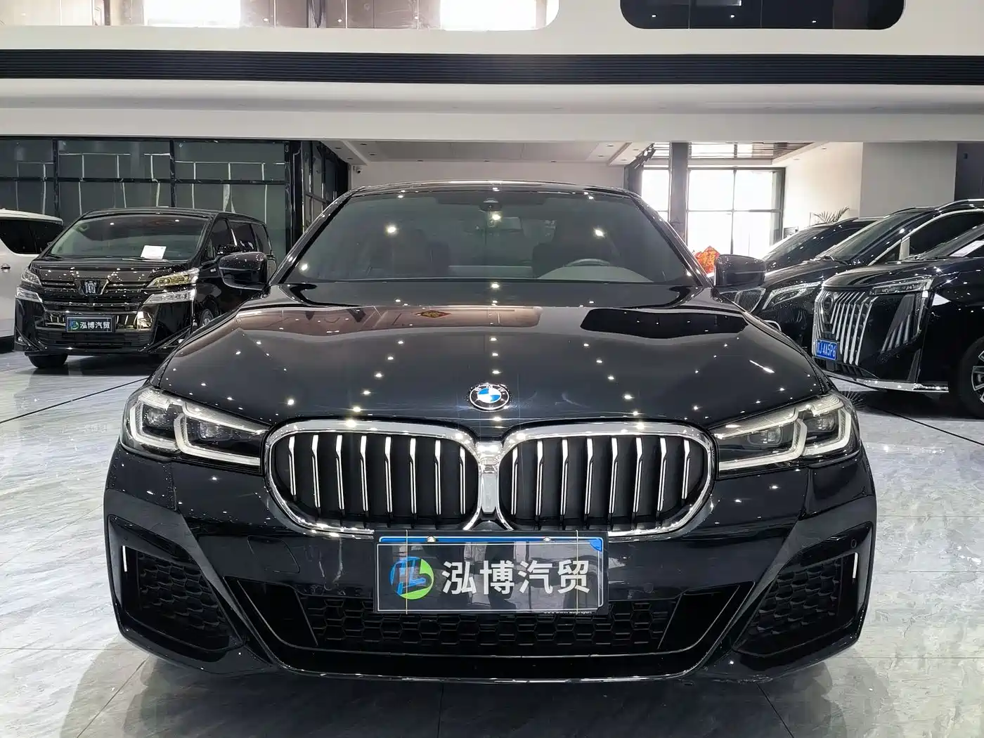 BMW 5 Series 2022 525Li M Sport Package фото 2