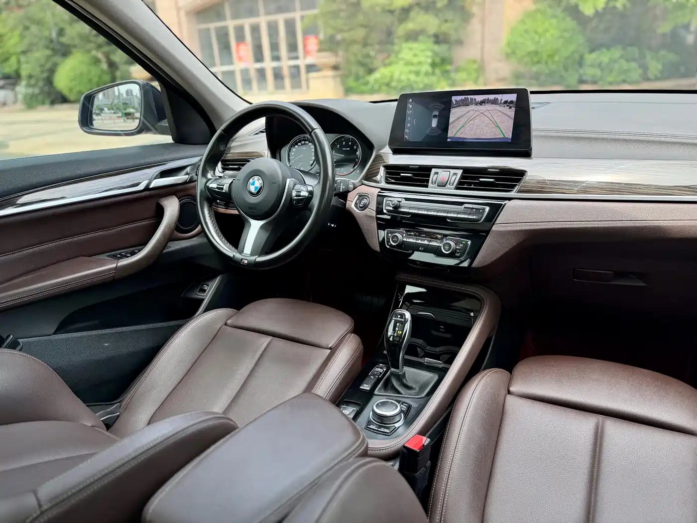 BMW X1 2020 xDrive25Li Premium Edition фото 7