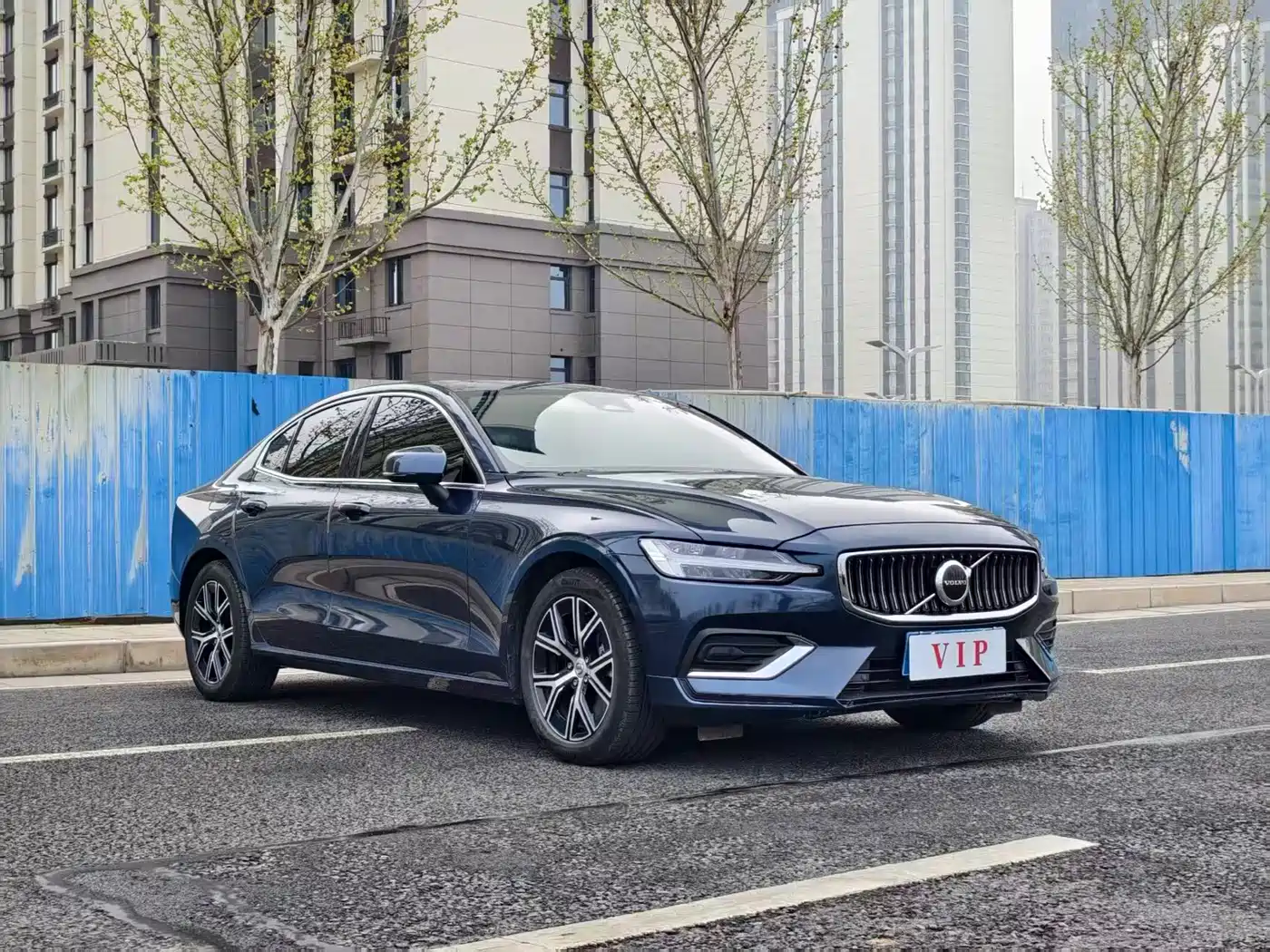 2025 Volvo S60