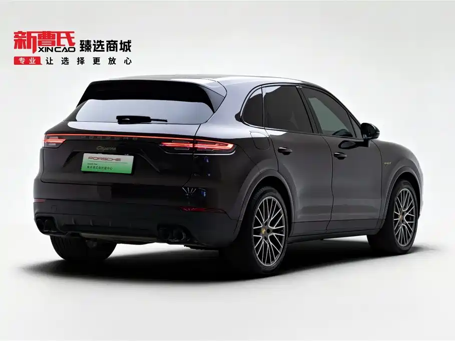 Porsche Cayenne New Energy 2022 Cayenne E-Hybrid 2.0T Platinum Edition фото 3
