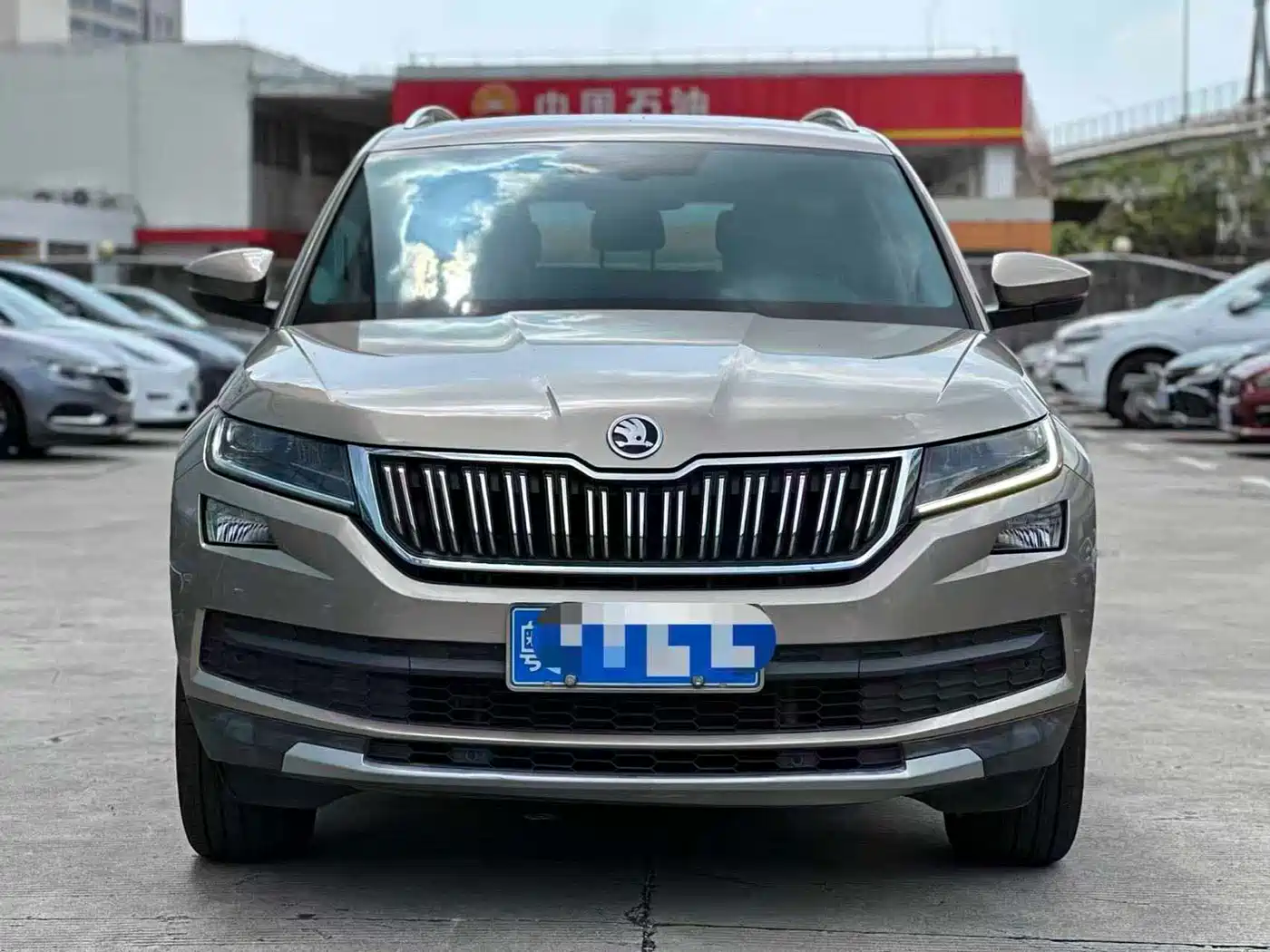 Škoda Kodiaq 2019 Facelift TSI330 7-Seater 2WD Luxury Premium Edition China VI фото 8
