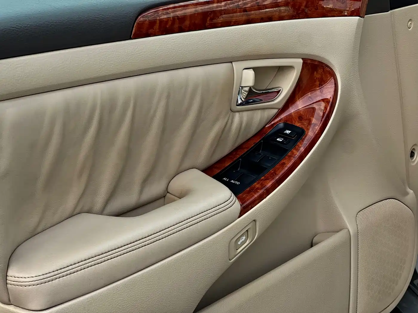 Toyota Crown 2007 2.5L Royal Leather Edition фото 11