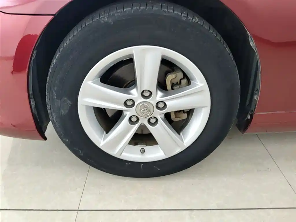 Toyota Reiz 2013 2.5V Elite Edition фото 23