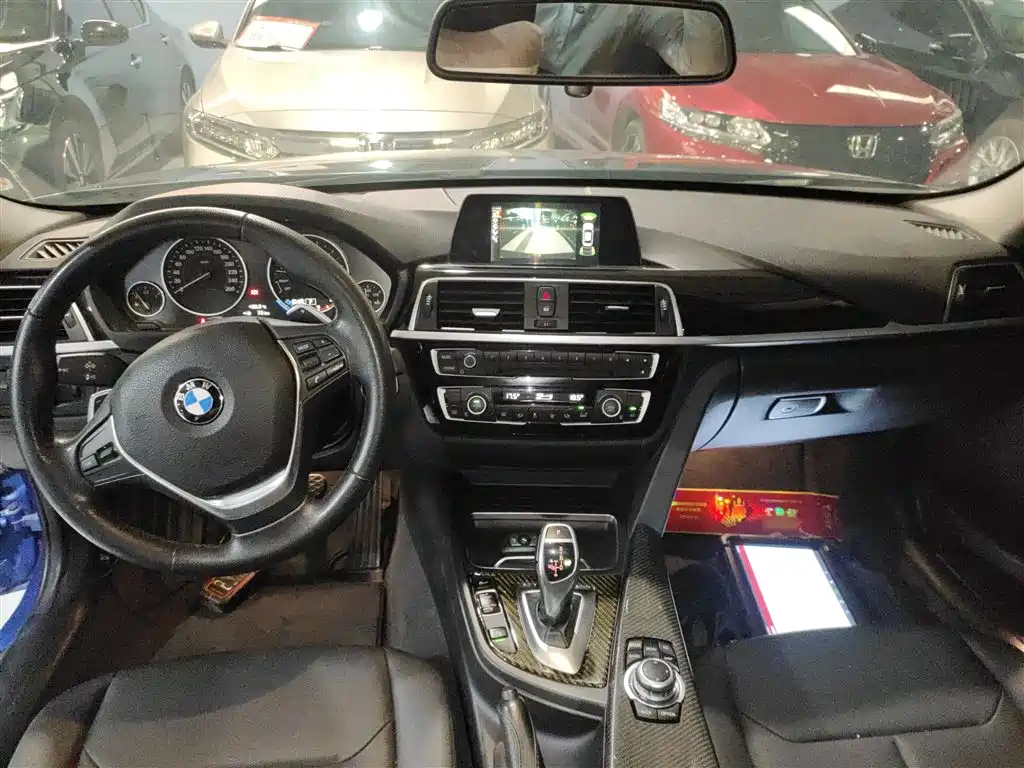 BMW 3 Series 2017 320Li M Sport фото 12
