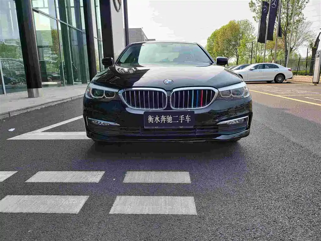 BMW 5 Series 2018 528Li Launch Special Edition фото 2