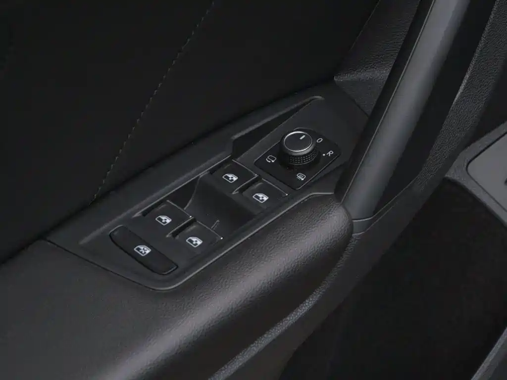Volkswagen Tiguan 2018 330TSI 4WD Innovation Edition фото 21