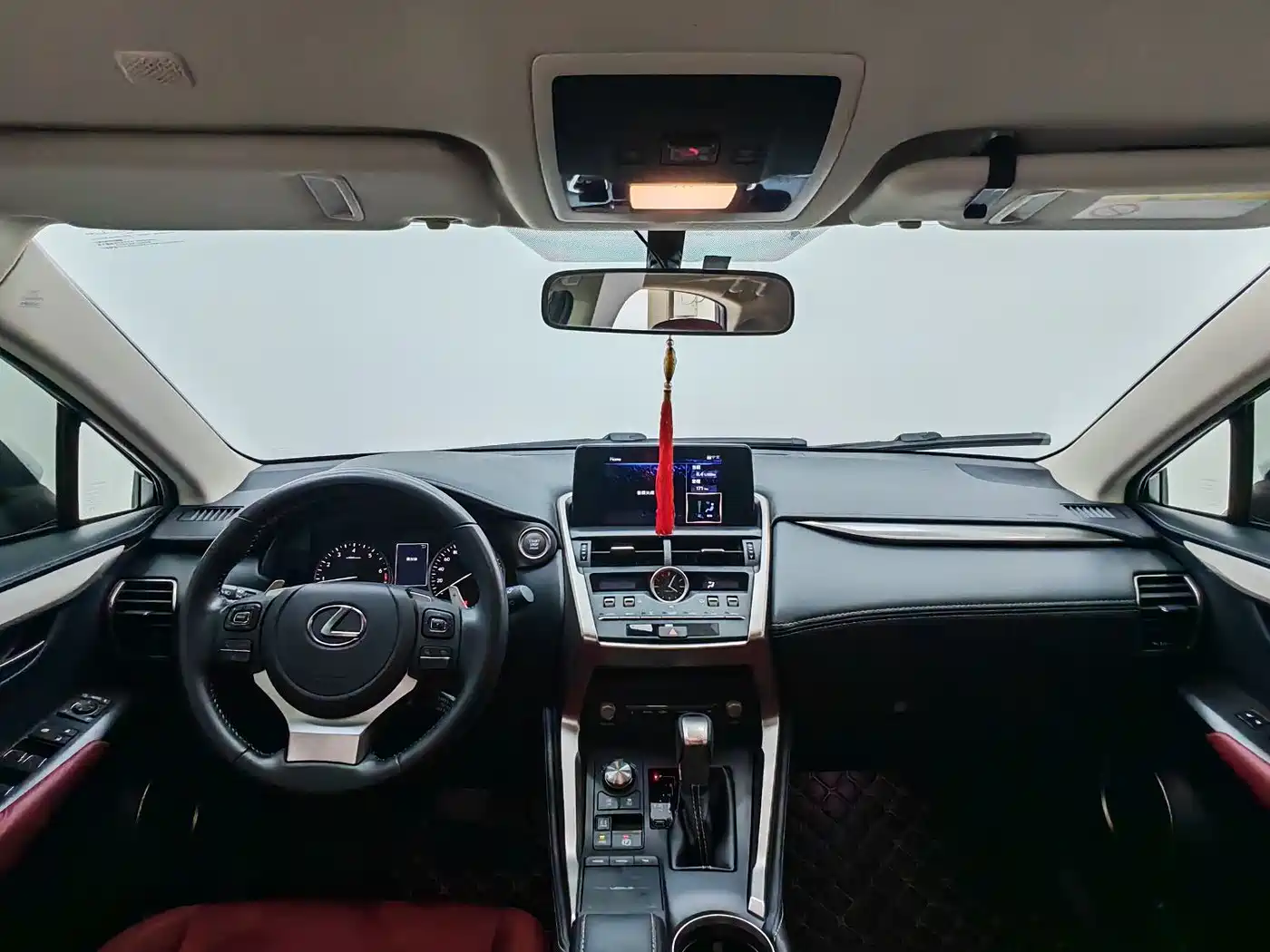 Lexus NX 2020 200 FWD Sharp Edition China V фото 10