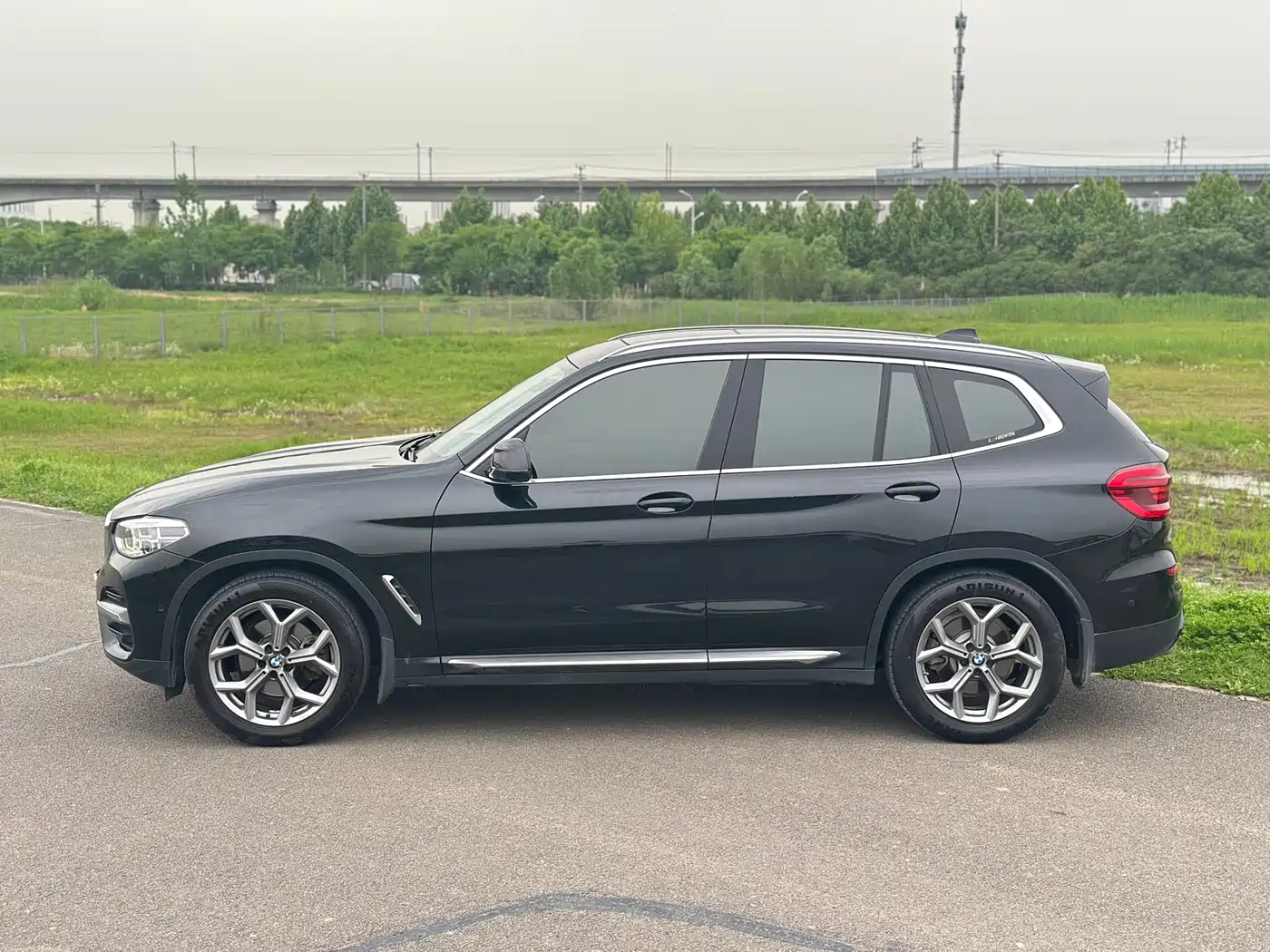 BMW X3 2021 xDrive28i Luxury Package фото 3