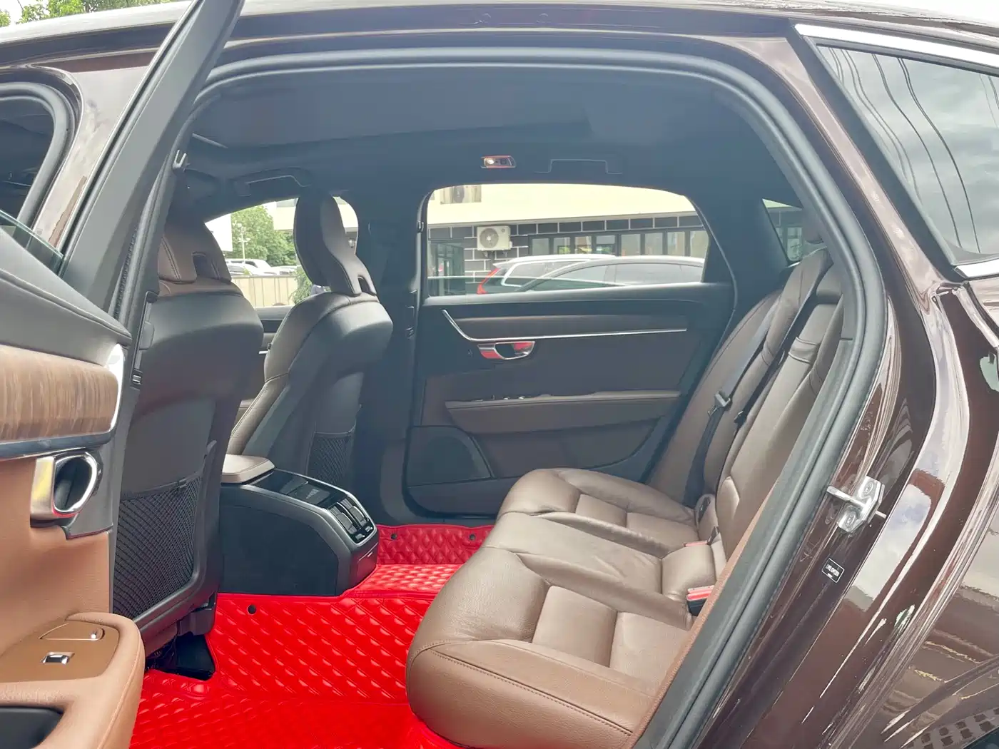 Volvo S90 2021 Model B5 Inscription Luxury Edition фото 13