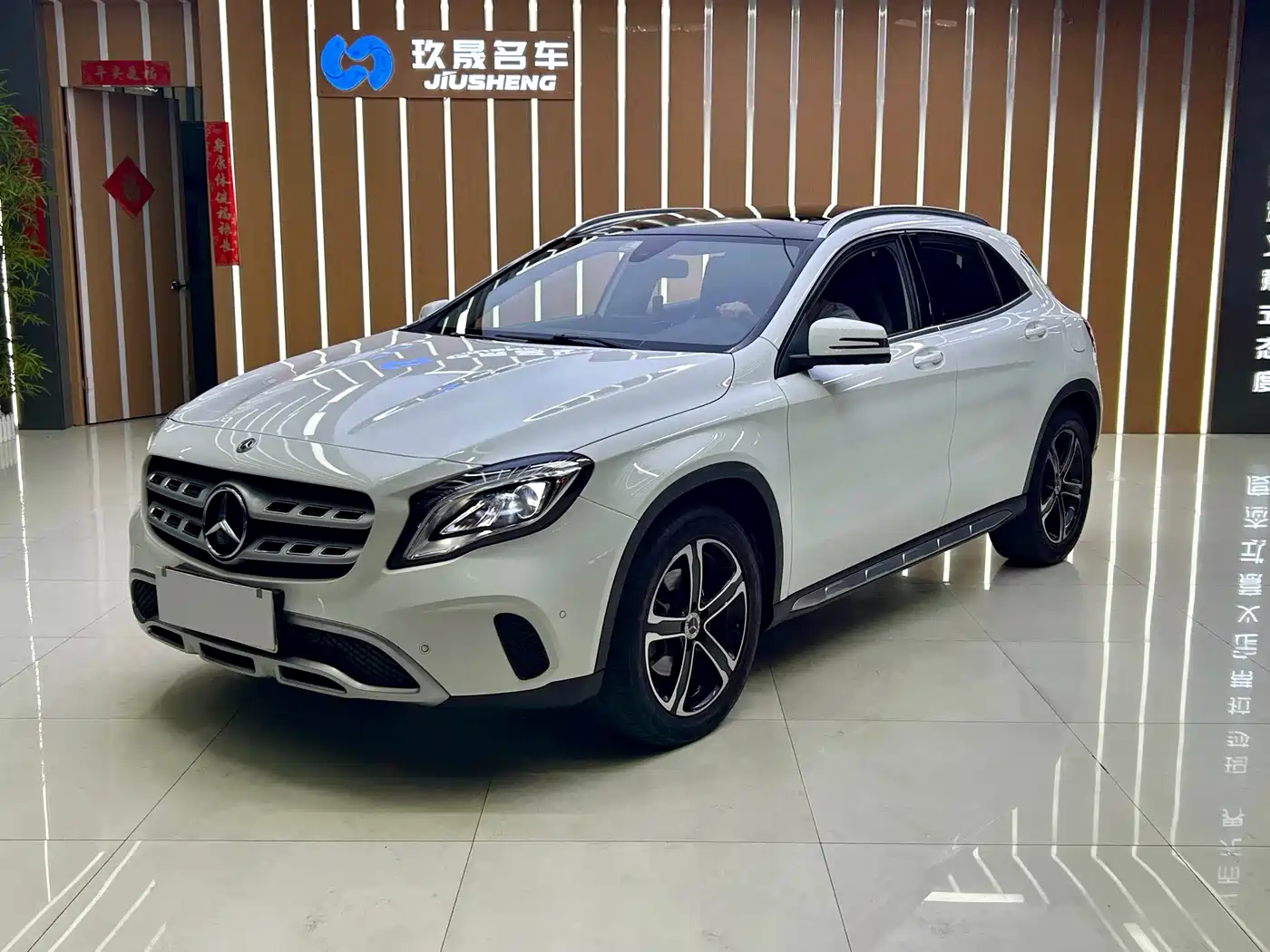 Mercedes-Benz GLA 2018 GLA 200 Fashion