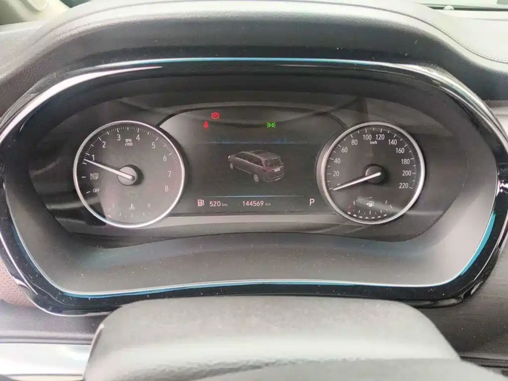 Фото 4 - Buick GL8