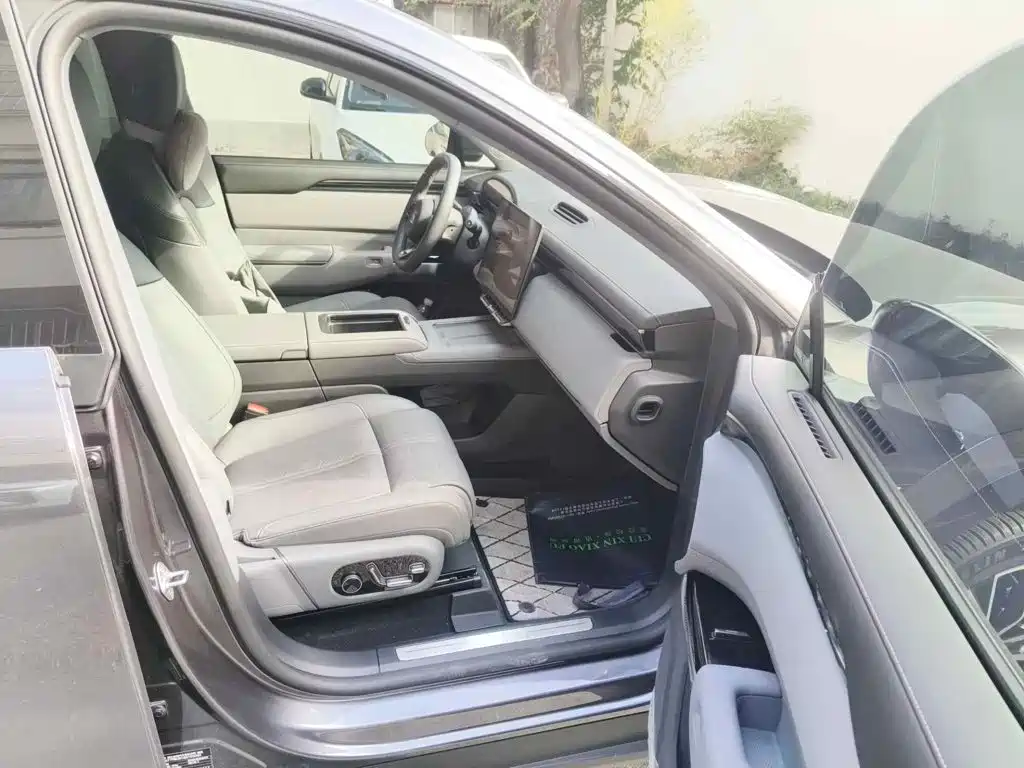 ZEEKR 7X 2025 2025 100kWh Long Range RWD Smart Driving Edition