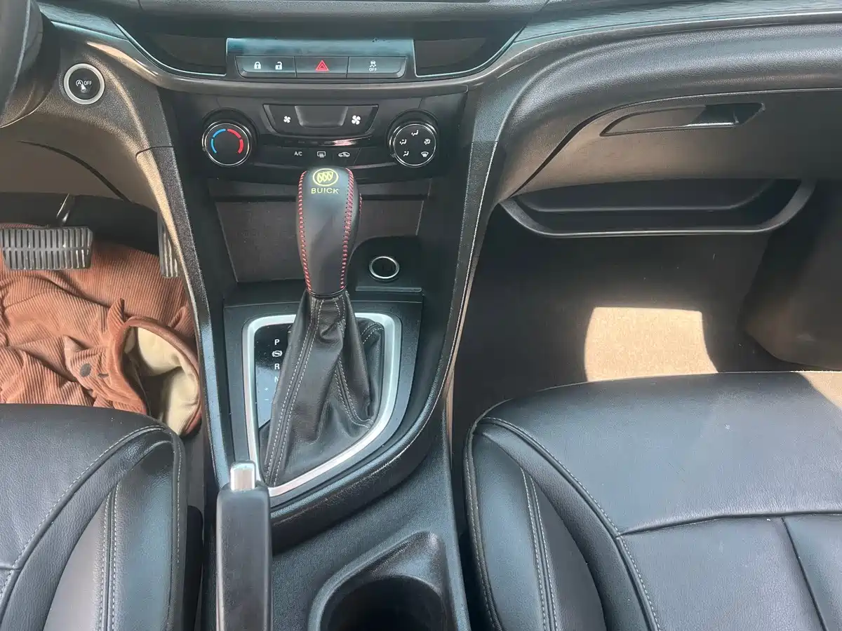 Фото 7 - Buick Excelle