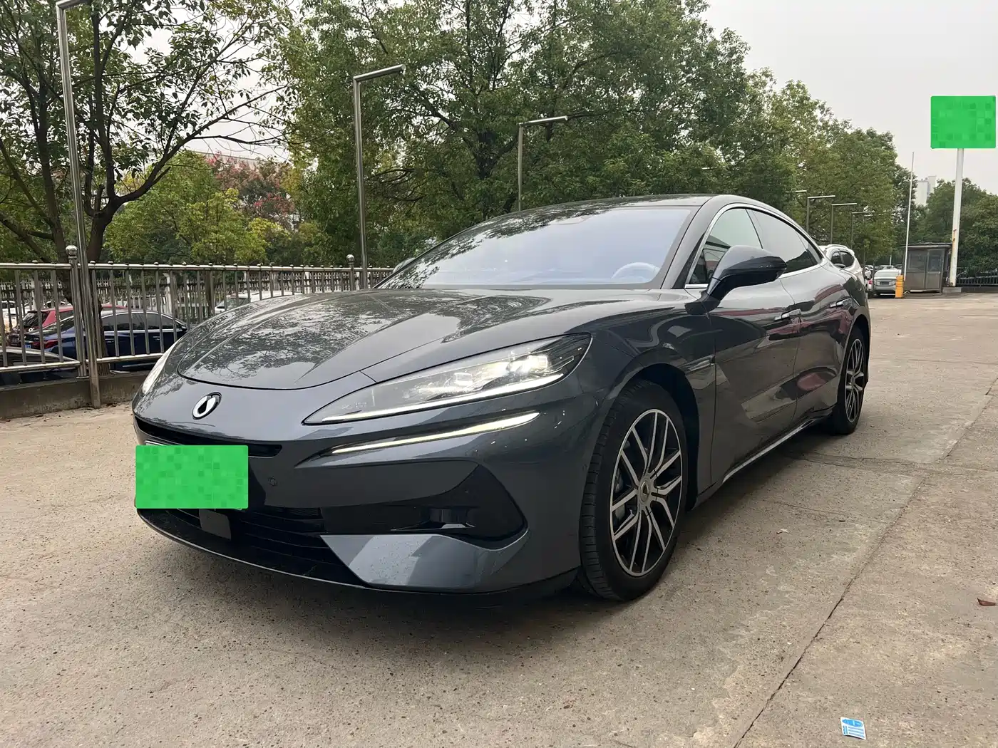 2025 Denza Z9