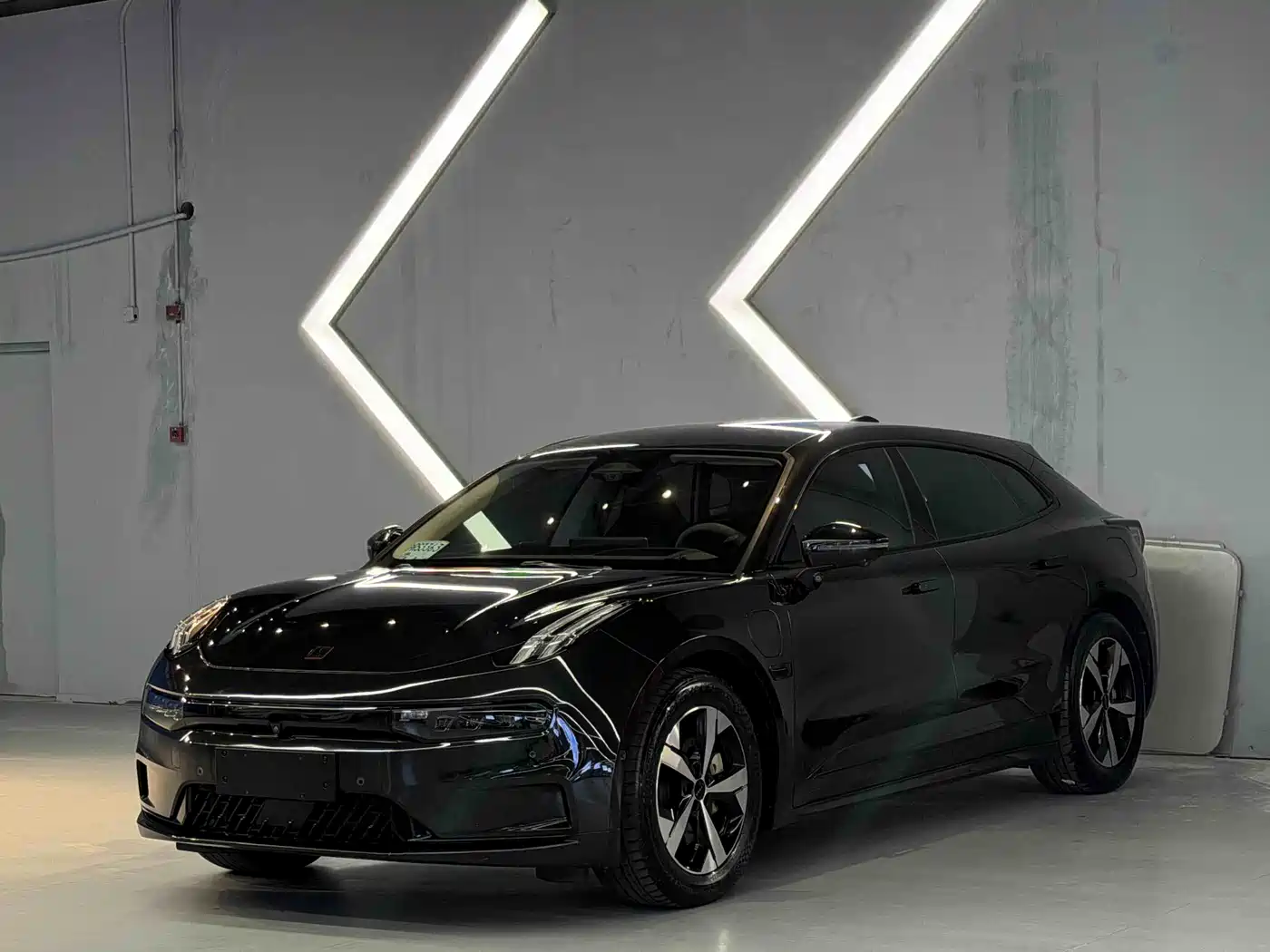 ZEEKR EXTREME KRYPTON 001