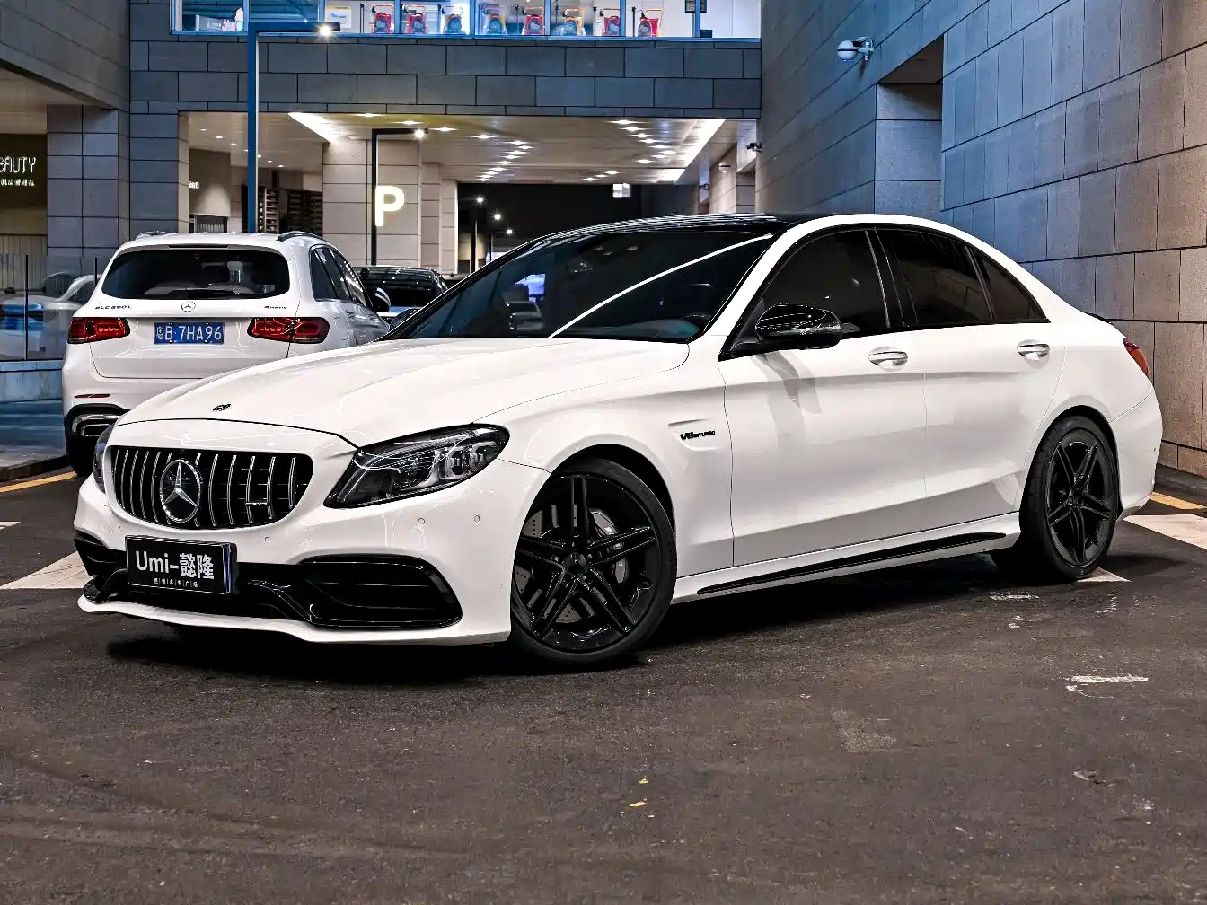 Mercedes-Benz C-Class AMG 2019 AMG C 63
