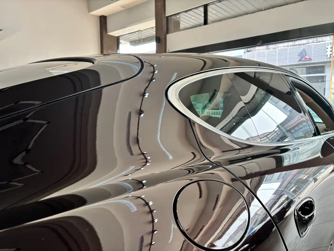 Porsche Panamera 2010 Panamera 3.6L фото 7