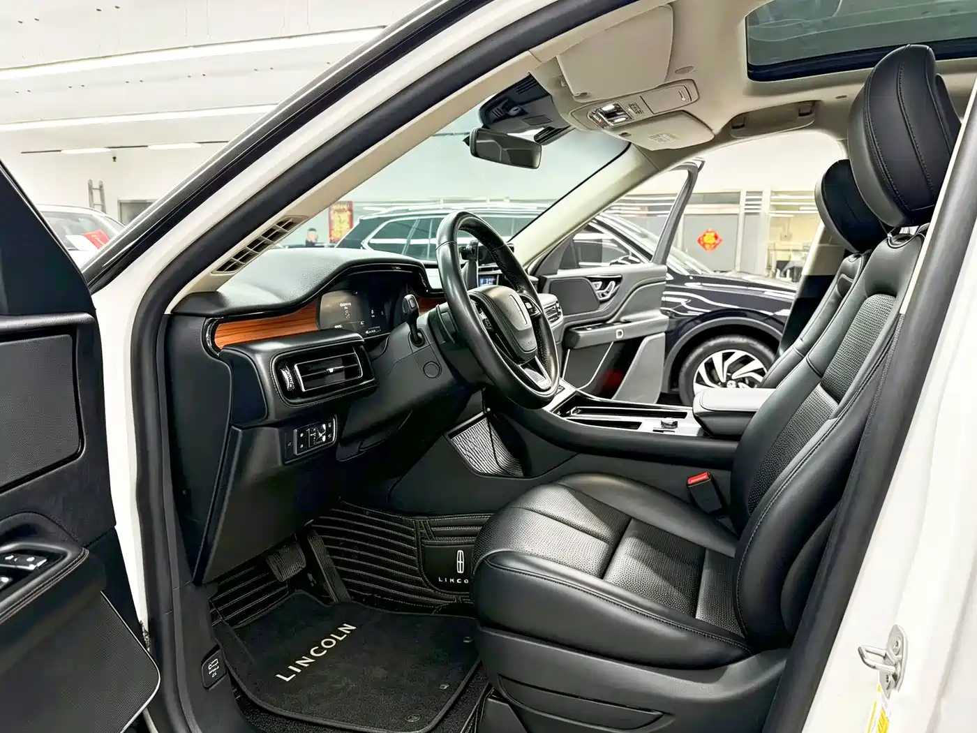 Lincoln Aviator, миниатюра 7