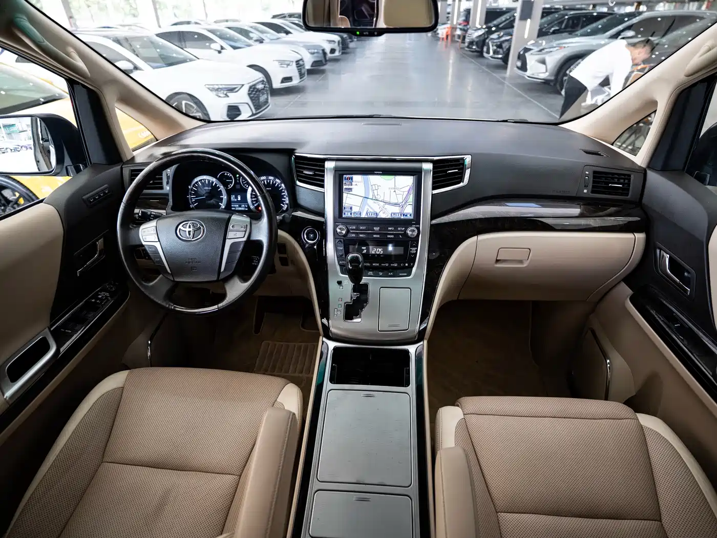 Toyota Alphard 2012 3.5L Premium Edition фото 12