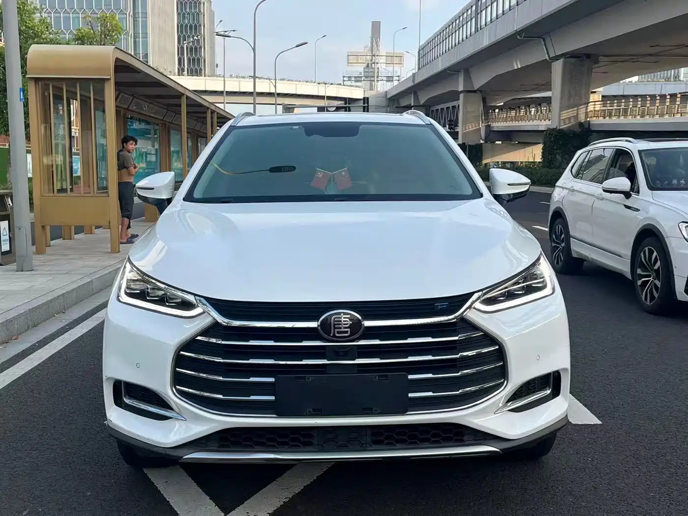 BYD Tang 2019 2019 2.0T Automatic Smart Connect Noble 5-seater China VI