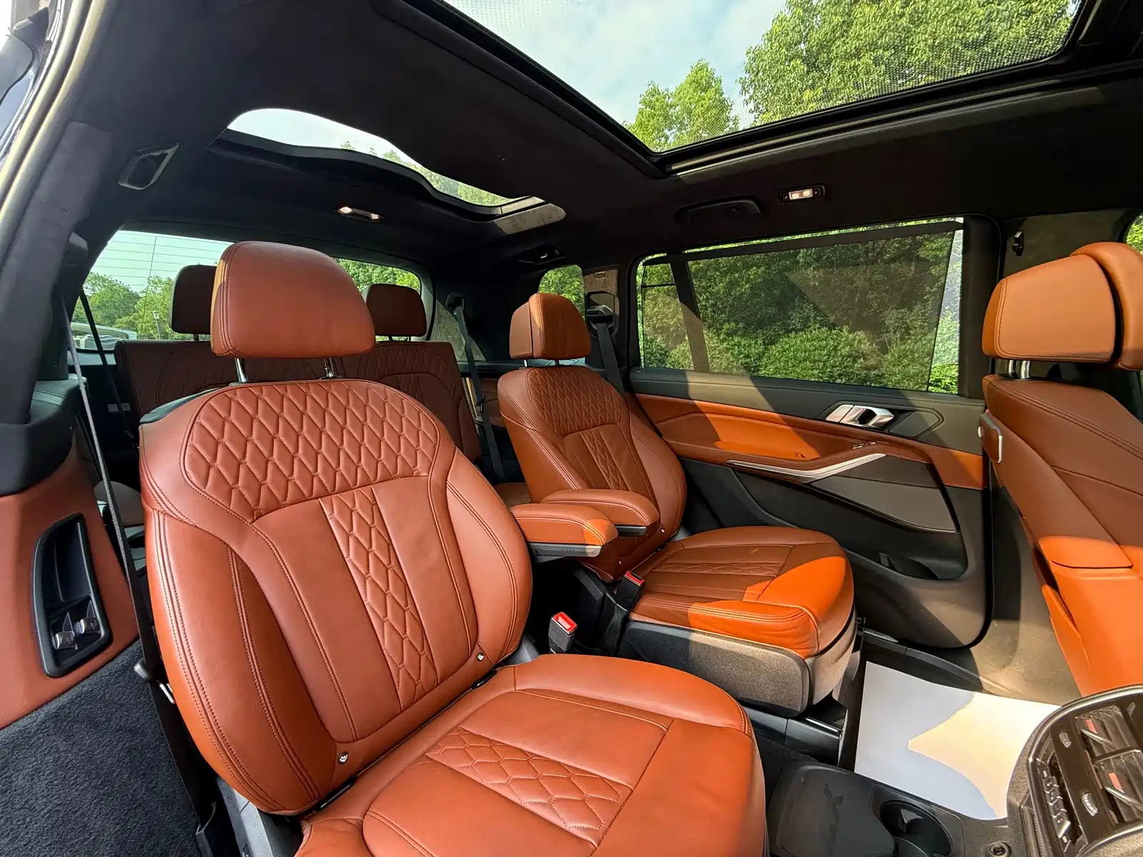 Фото 8 - BMW X7