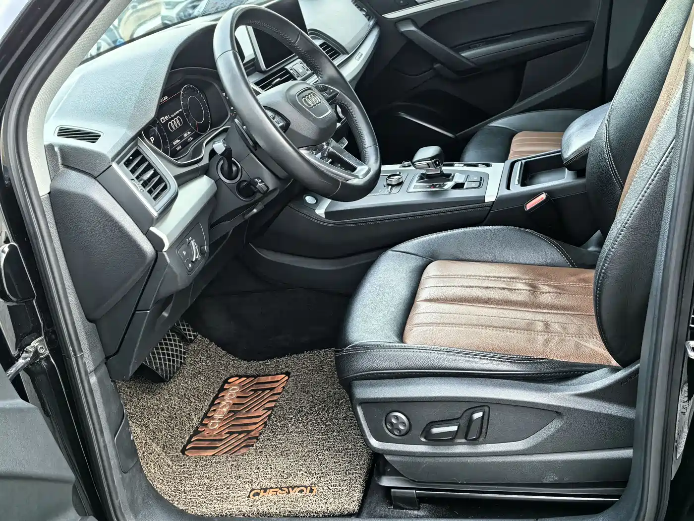Audi Q5L 2020 40 TFSI Prestige Fashion фото 3