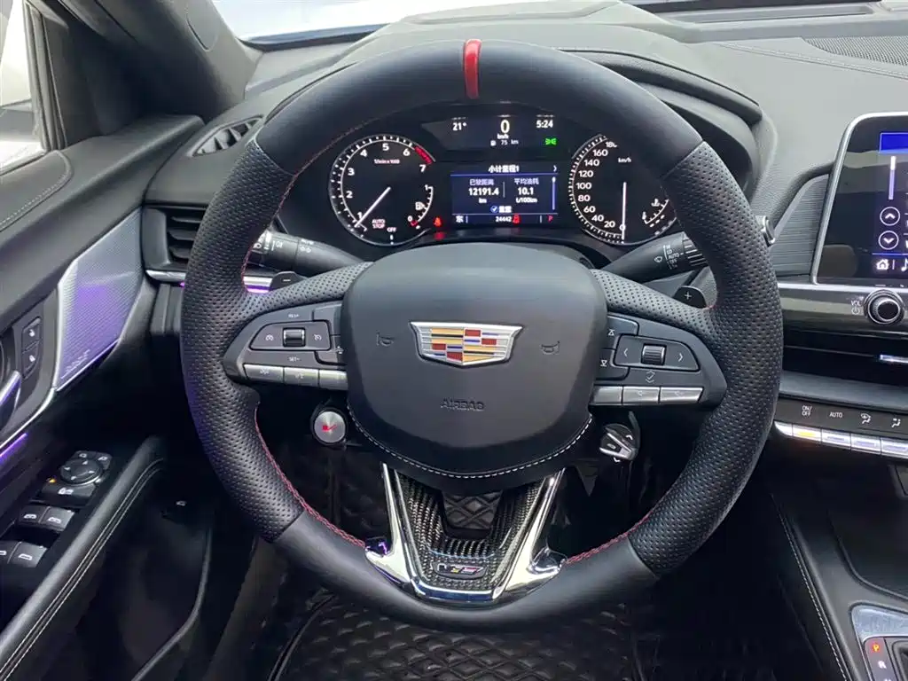 CADILLAC CT4
