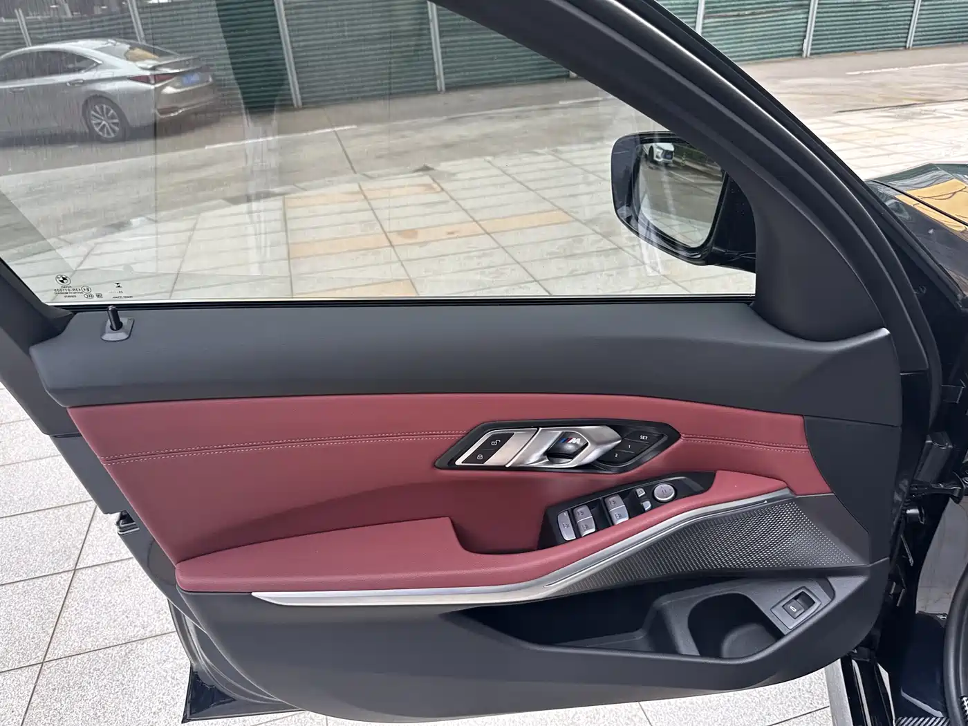 BMW 3 Series 2025 325Li M Sport Package фото 15