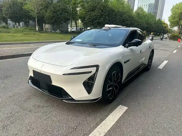 Avatr 06 Ultra, электромобиль