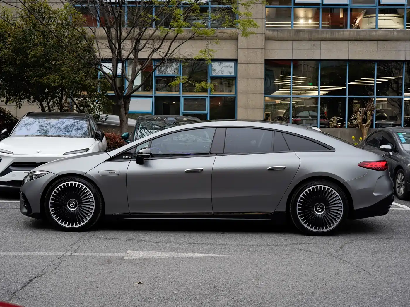 MERCEDES-BENZ EQS AMG