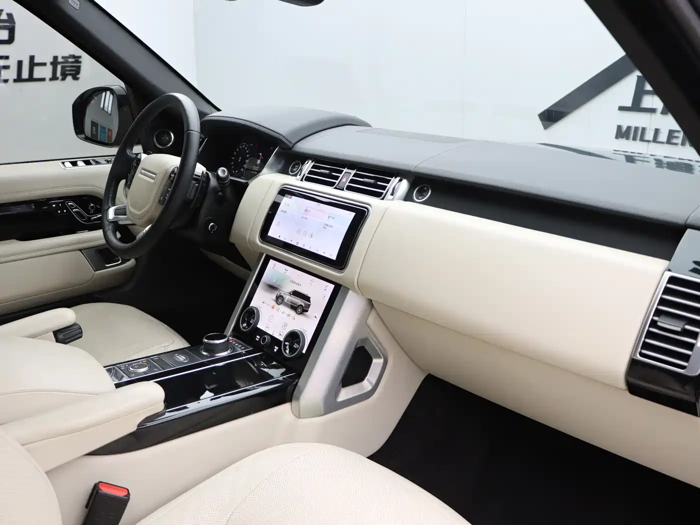 Land Rover Range Rover 2020 3.0 L6 Shengshi Edition фото 22