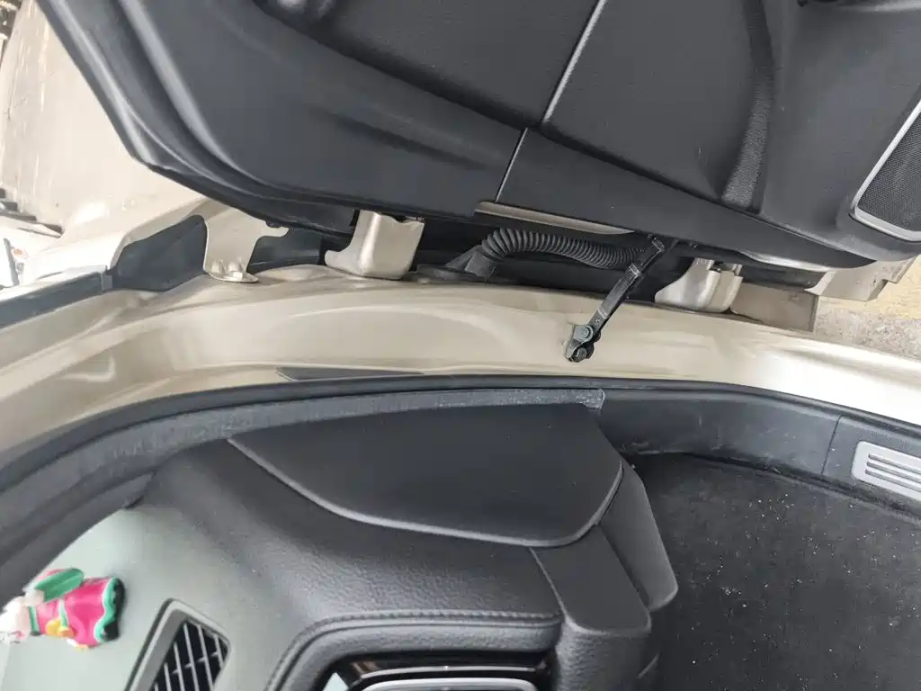 Фото 19 - Honda UR-V