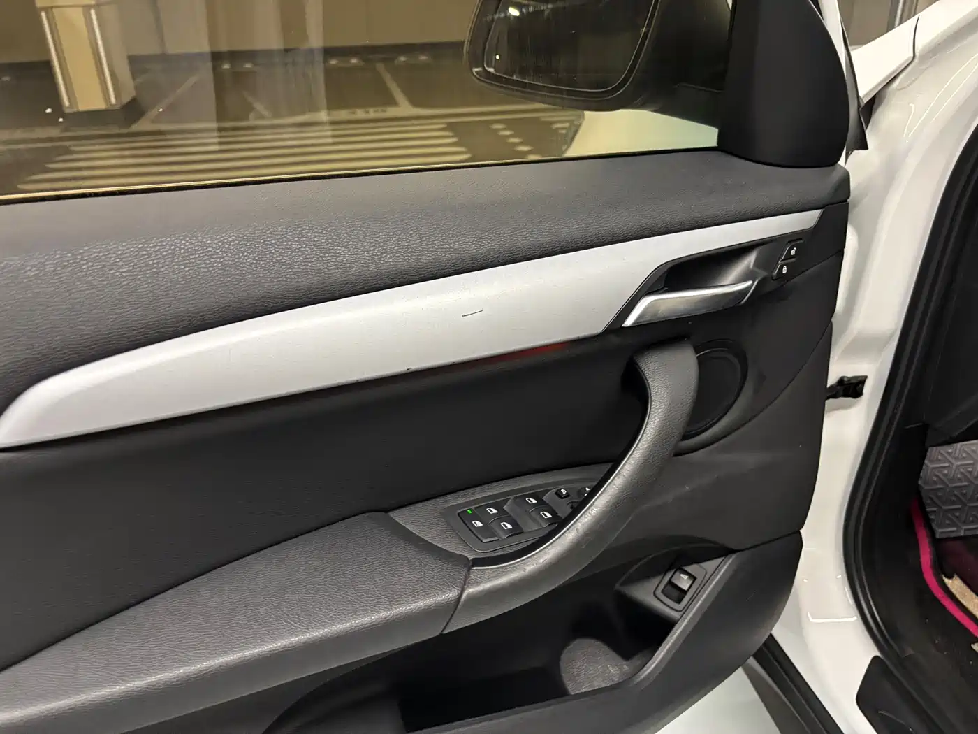 BMW X1 2019 sDrive20Li Leading Model фото 6