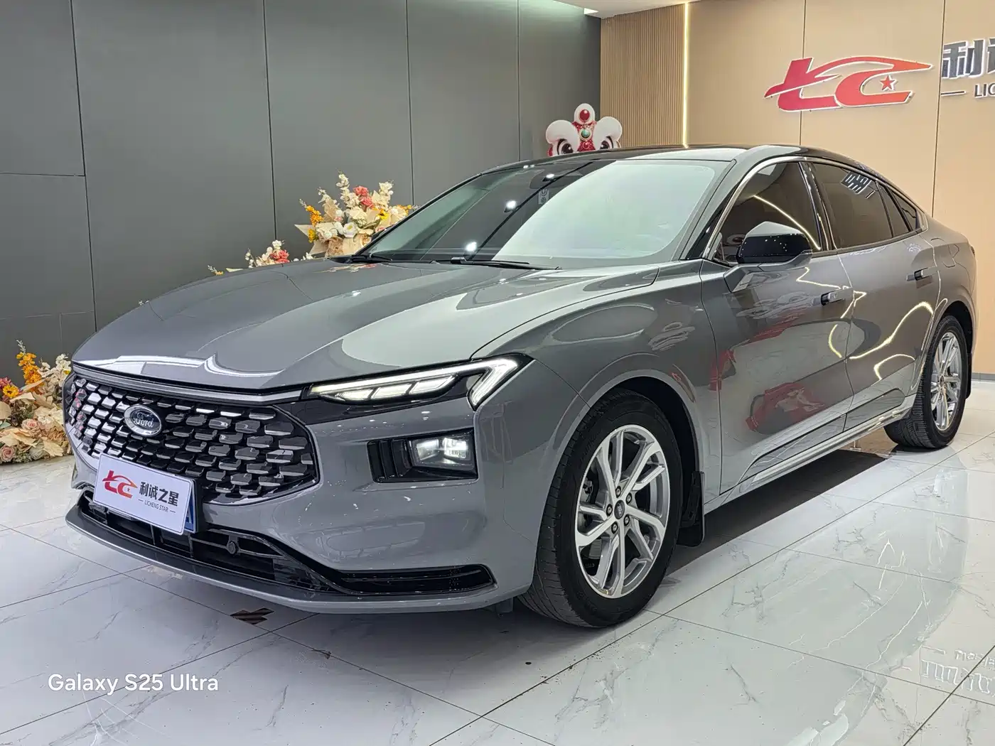 Ford Mondeo 2022 Facelift EcoBoost 245 Luxury