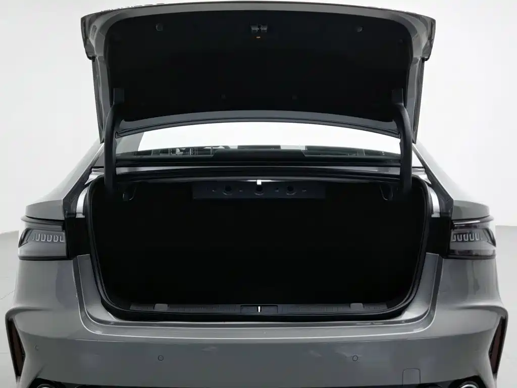 Chery Arrizo 8 2025 2025 Model 1.6T DCT Smart