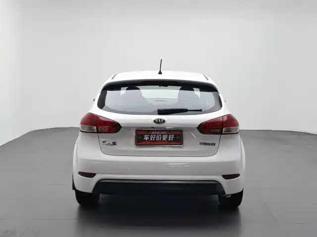 Kia K3S 2014 1.6L Manual GLS — фото 4