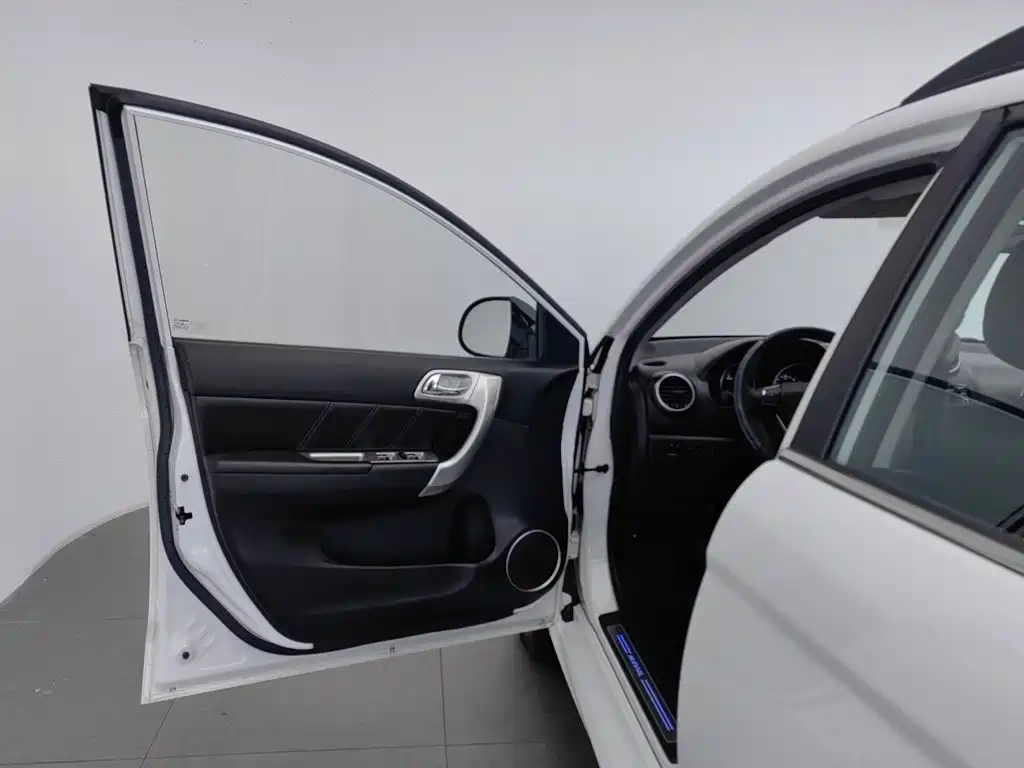 Фото 8 - Haval H6