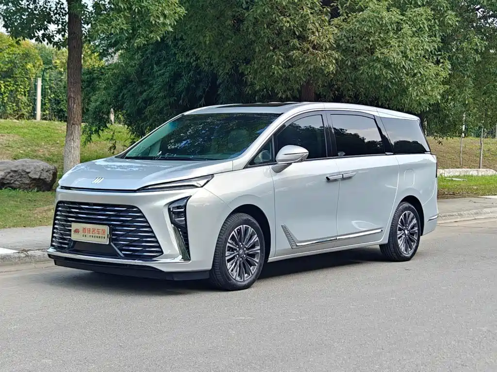 Similar car