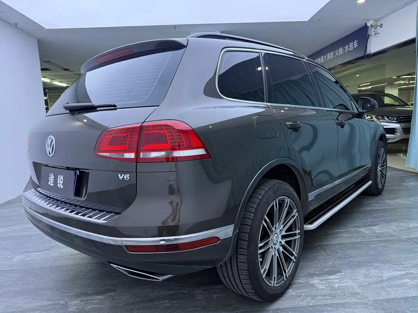 Volkswagen Touareg 2017 2017 3.0TSI Explorer Edition