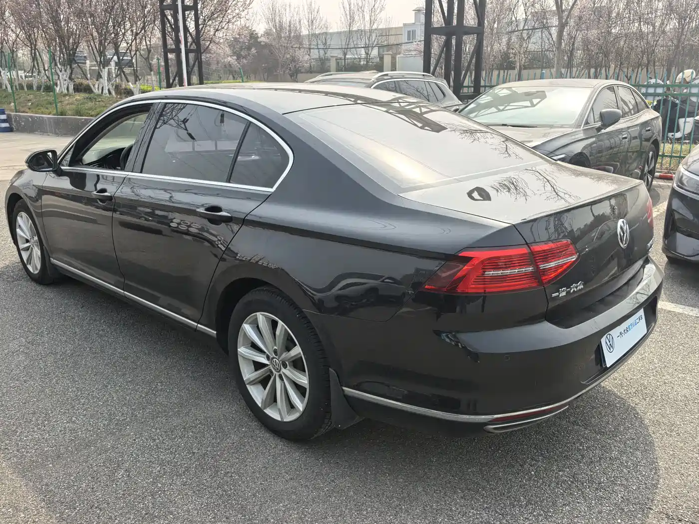 Volkswagen Magotan 2019 330TSI DSG Leading China V фото 7