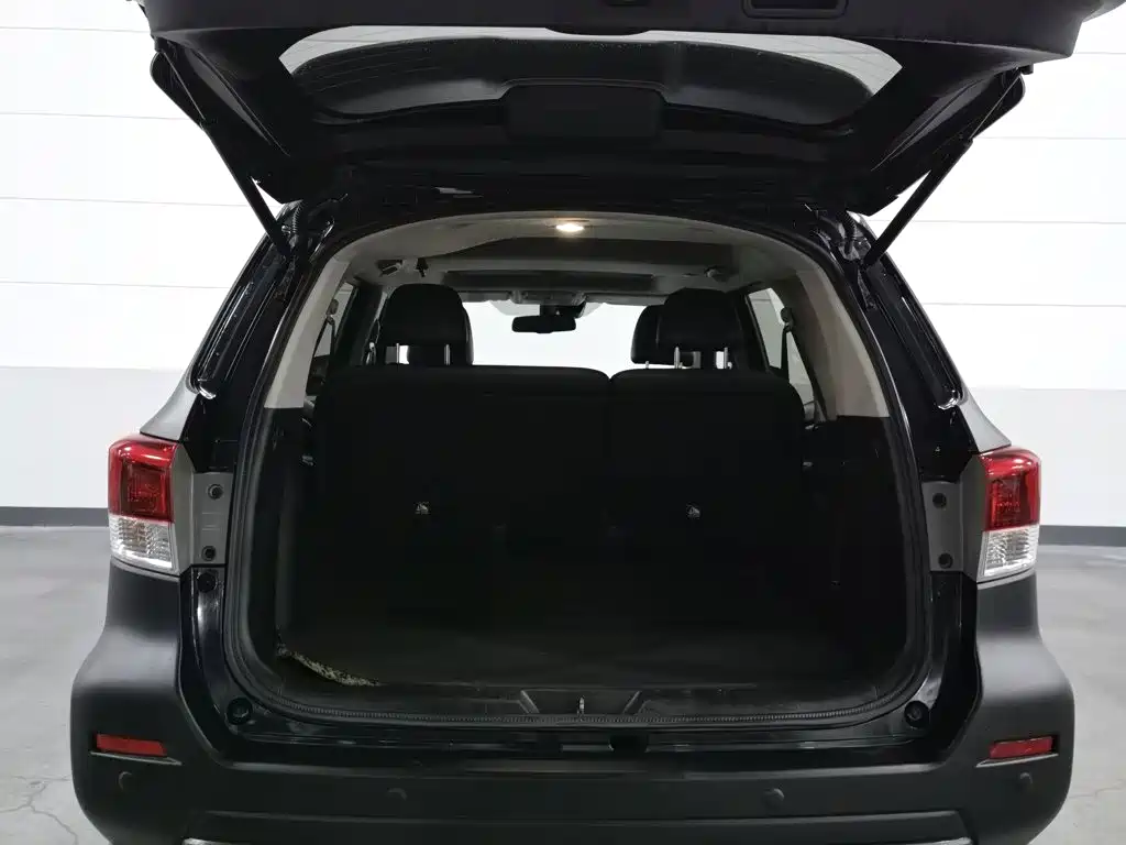 Nissan Terra 2020 2020 2.5L XV Automatic 2WD Intelligent Edition