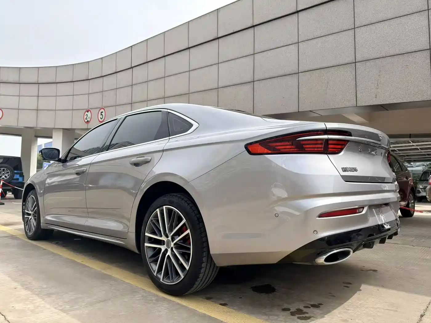 GEELY AUTOMOBILE XINGRUI