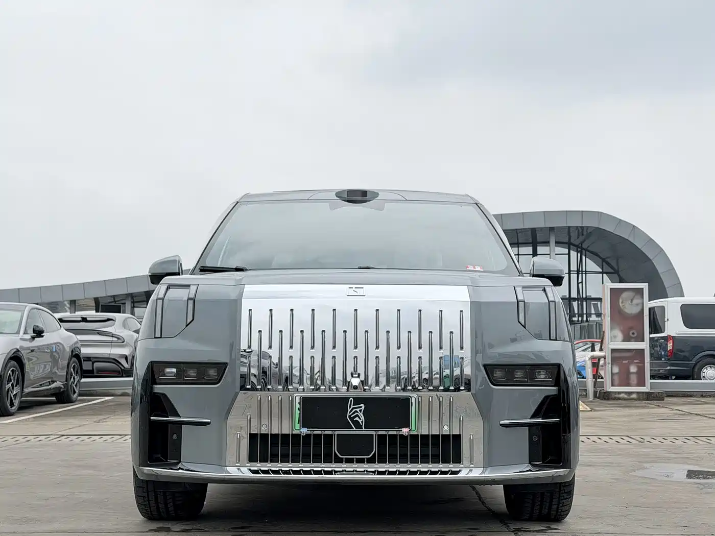 ZEEKR EXTREME KRYPTON 009