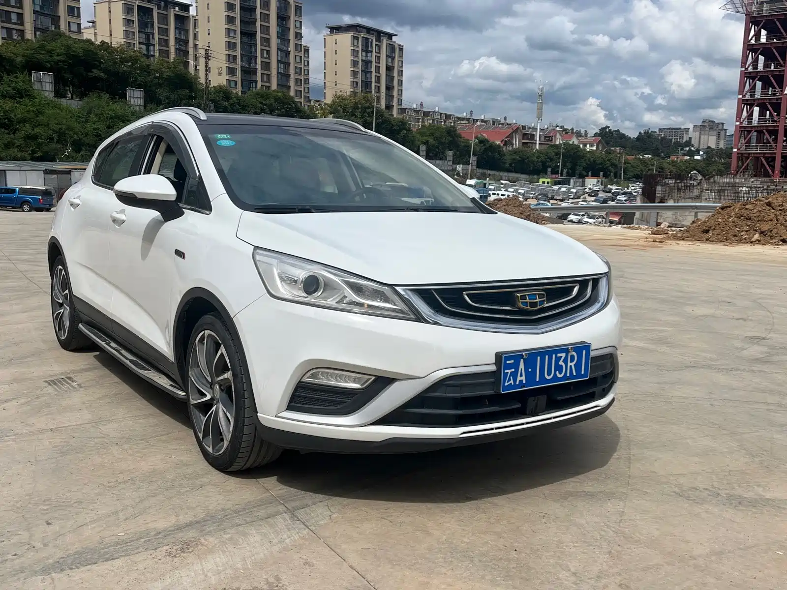 Фото 3 - Geely Emgrand GS
