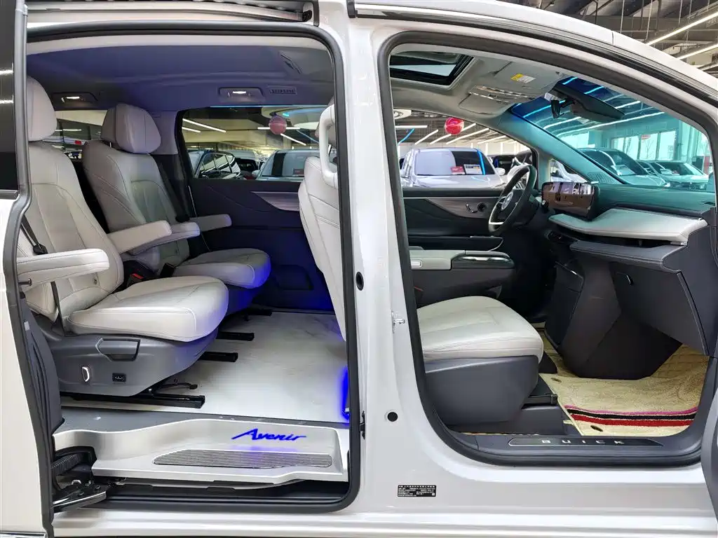 Buick GL8 2025 Model Landglory Smart Edition фото 15